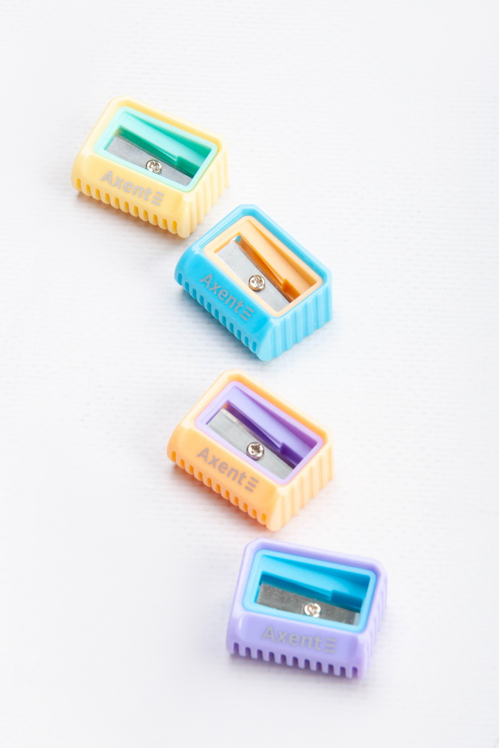 Чинка, одинарна, пластикова, AXENT